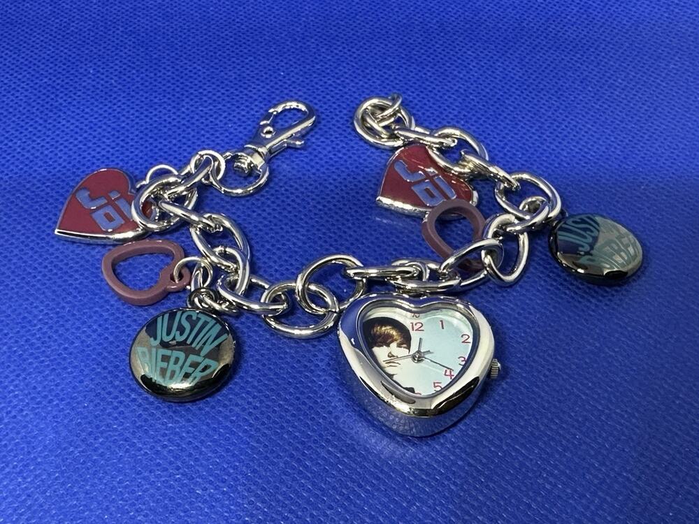 Justin Bieber JB Heart Charm Bracelet Watch 2010s Belieber NEW Working
